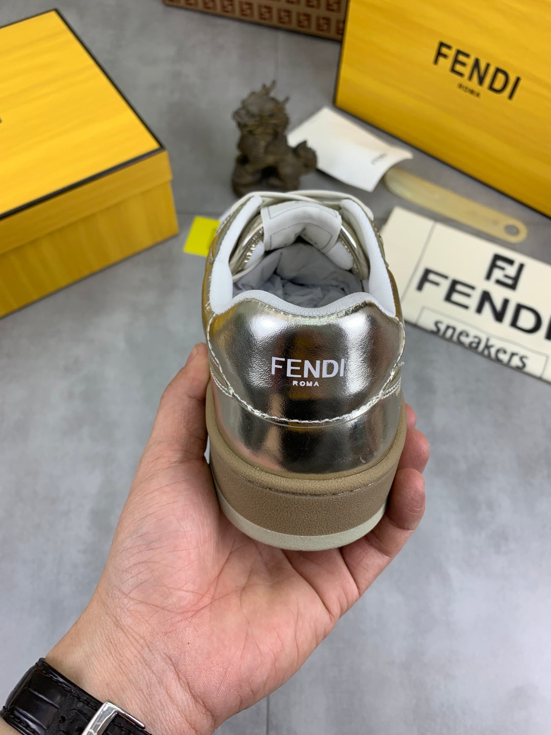 LuxluxHouse Best Quality Shoes Fendi