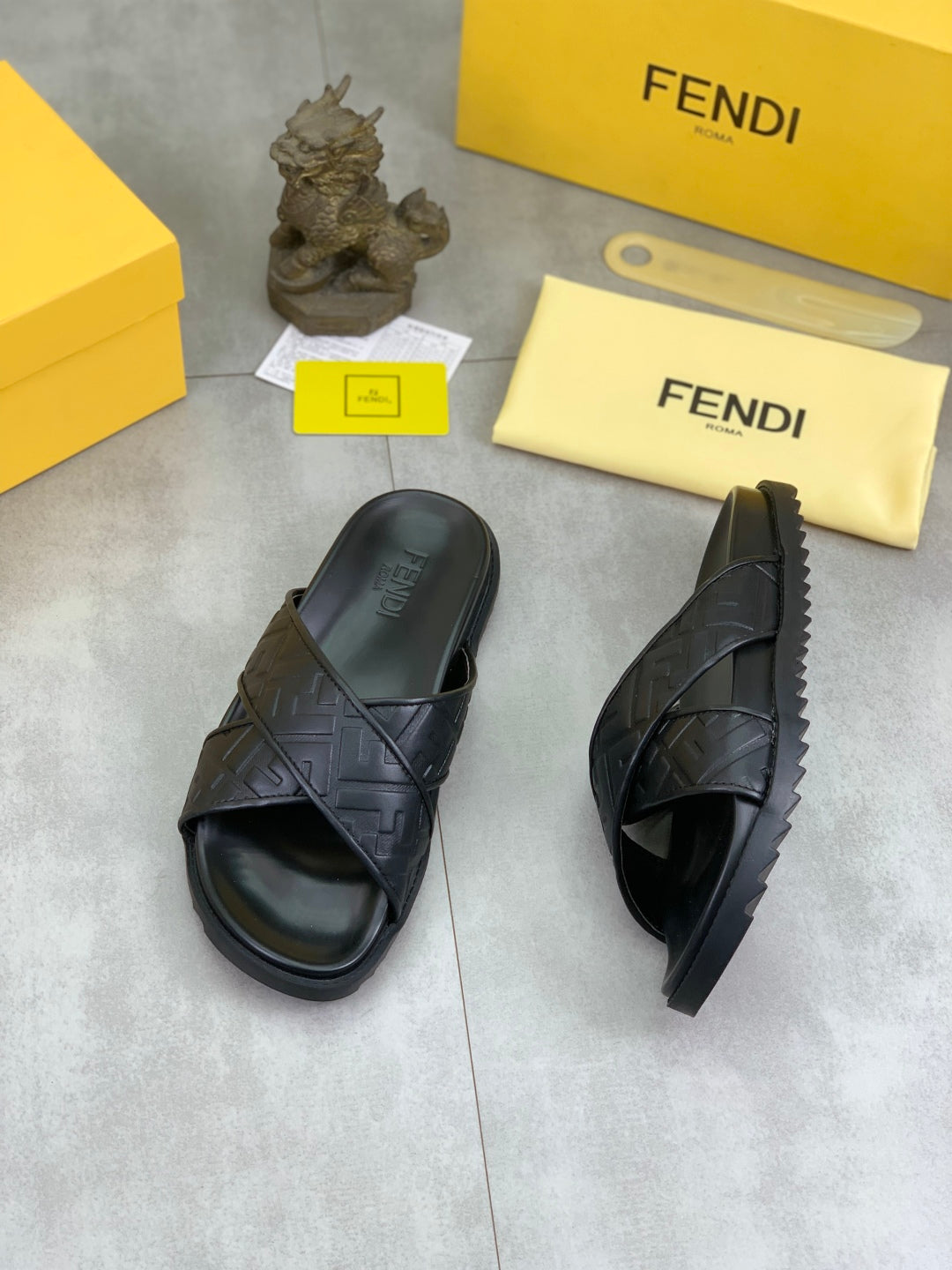LuxluxHouse Best Quality Sandals Fendi