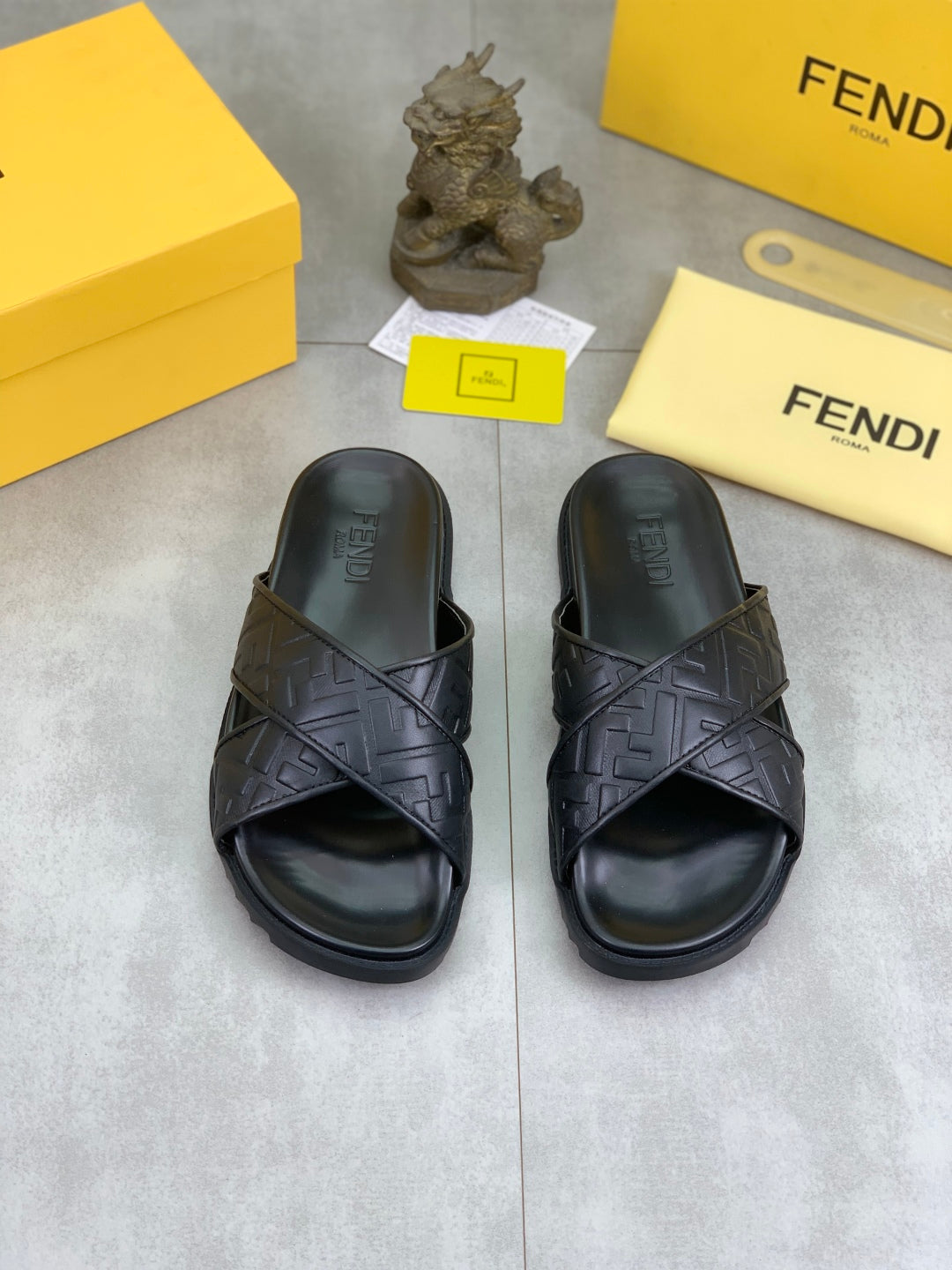 LuxluxHouse Best Quality Sandals Fendi