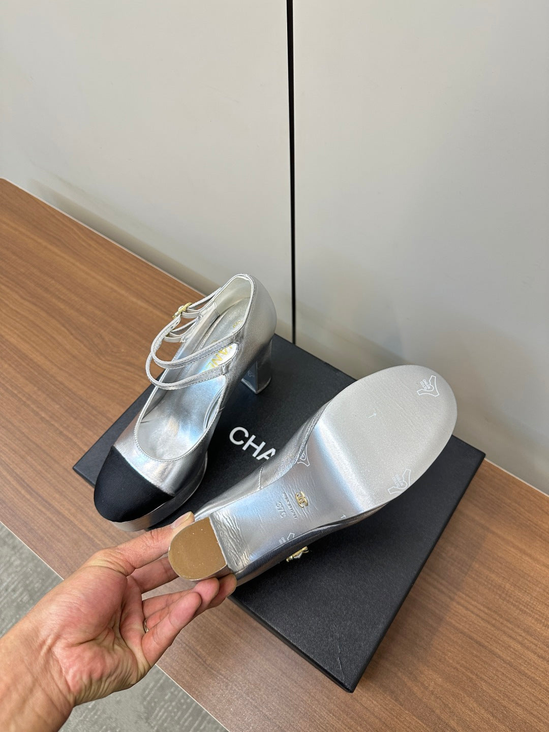 LuxluxHouse Best Quality Chanel Sandals