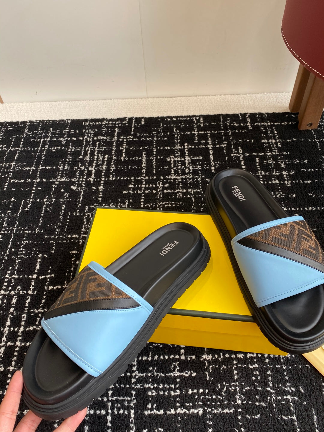 LuxluxHouse Best Quality Sandals Fendi