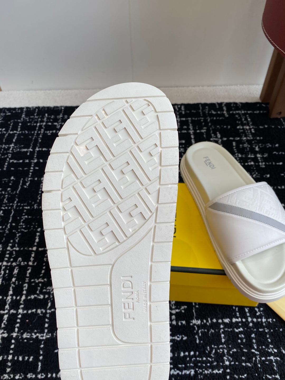 LuxluxHouse Best Quality Sandals Fendi