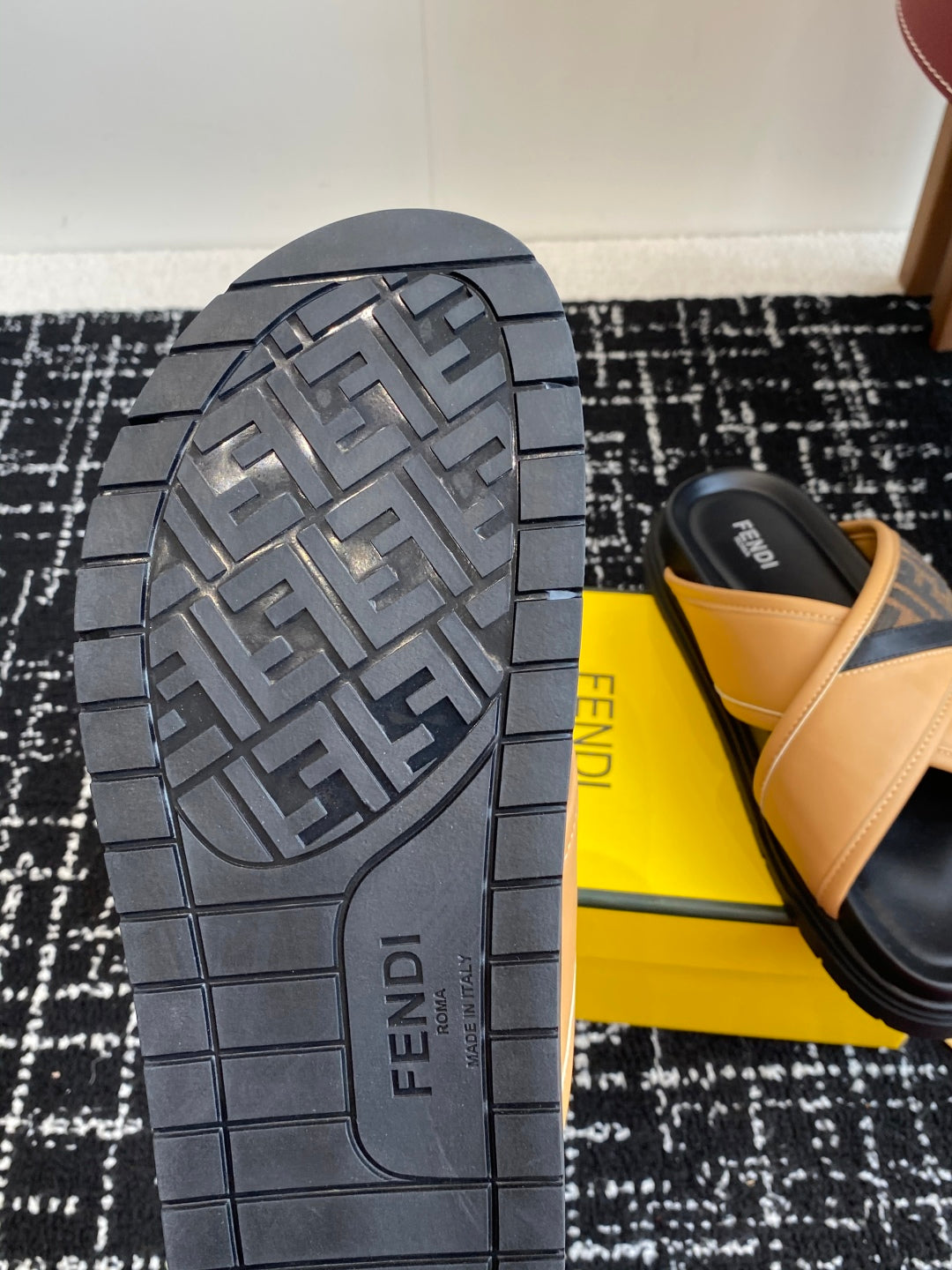 LuxluxHouse Best Quality Sandals Fendi