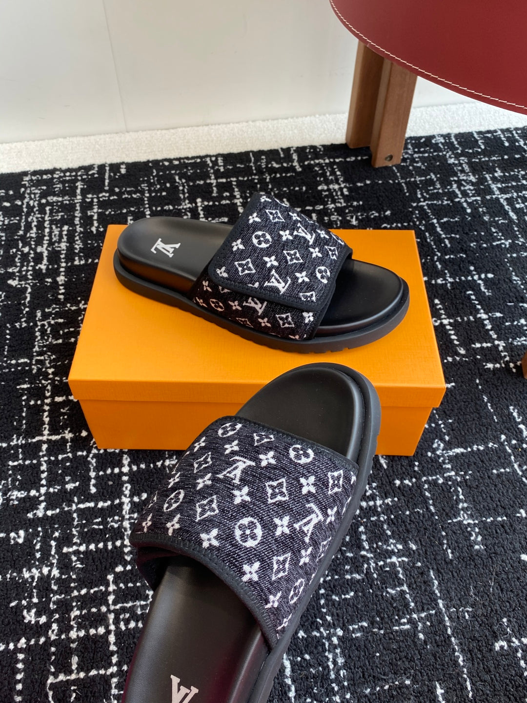 LuxluxHouse Best Quality Sandals Louis Vuitton