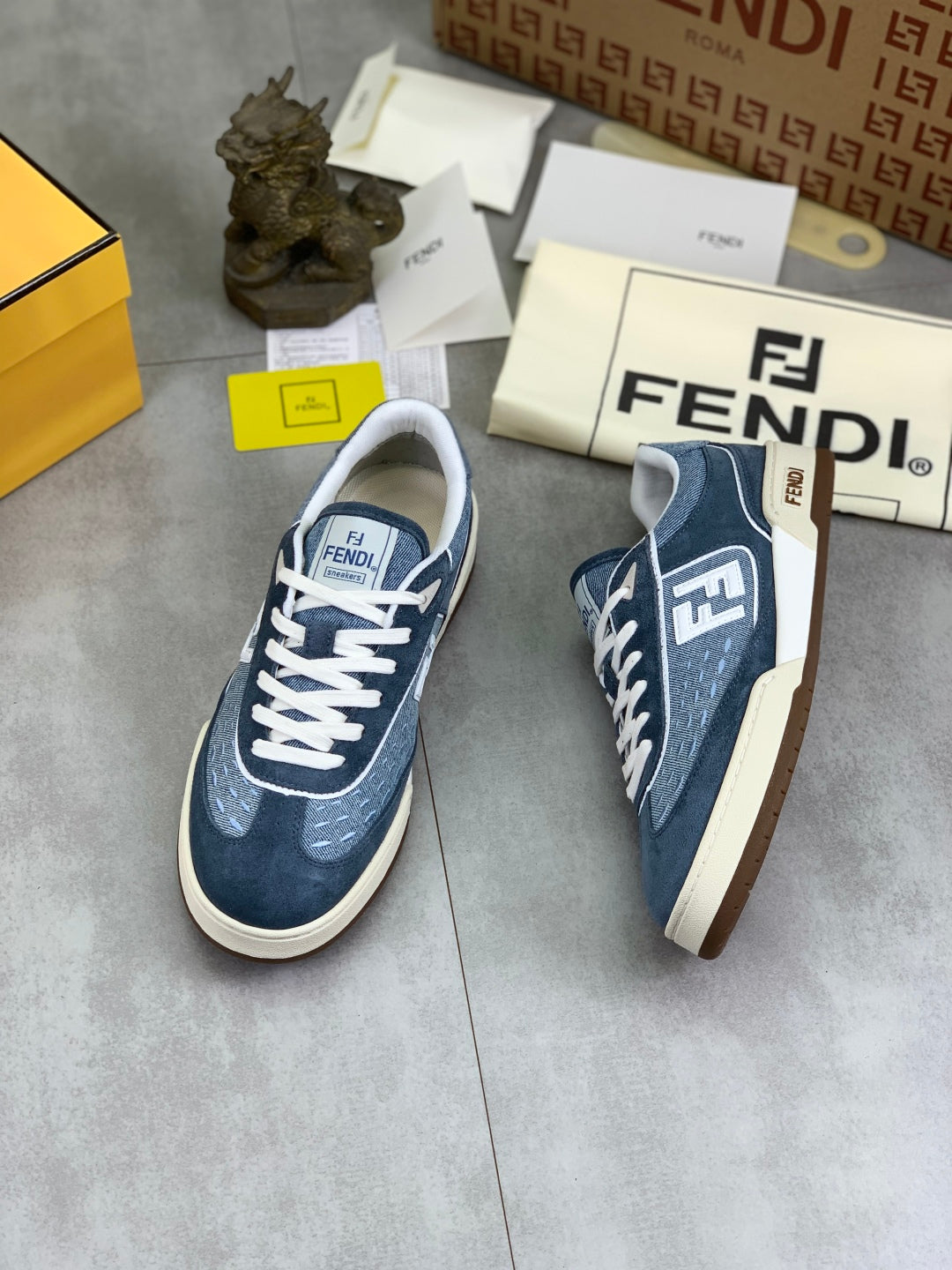 LuxluxHouse Best Quality Shoes Fendi