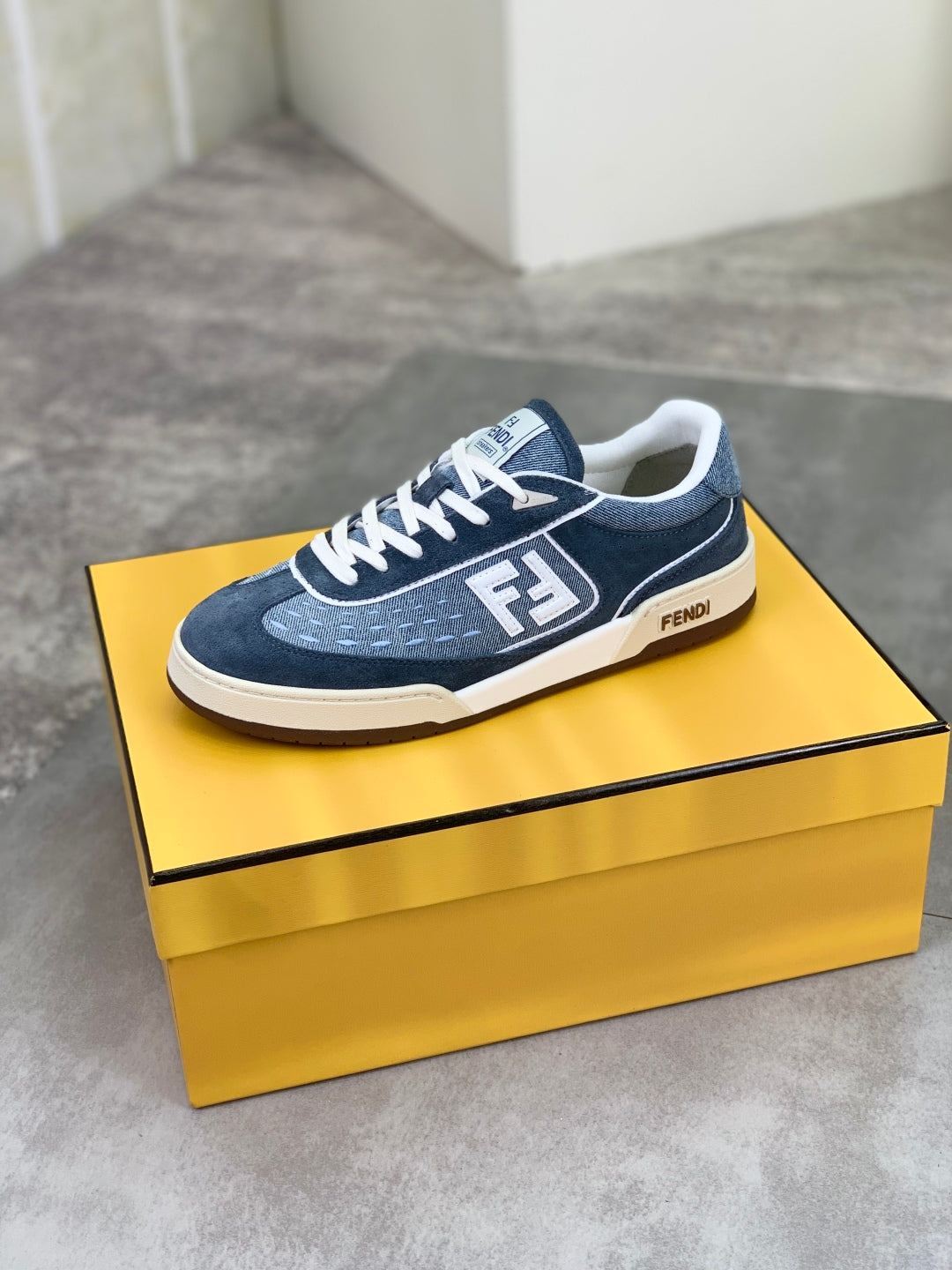 LuxluxHouse Best Quality Shoes Fendi