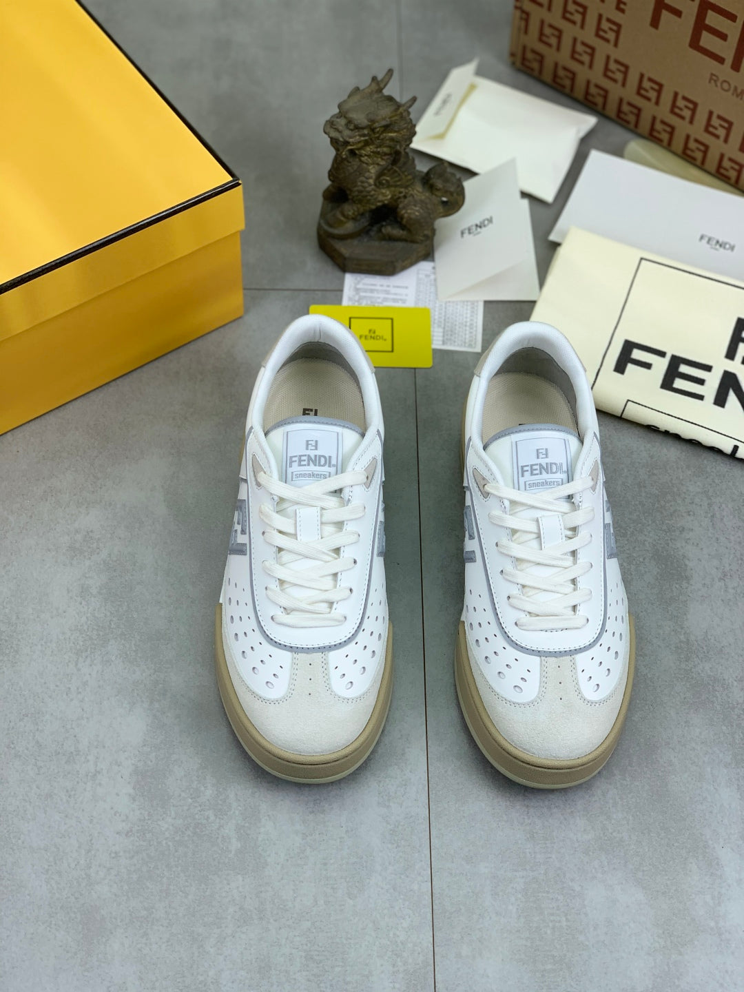 LuxluxHouse Best Quality Shoes Fendi