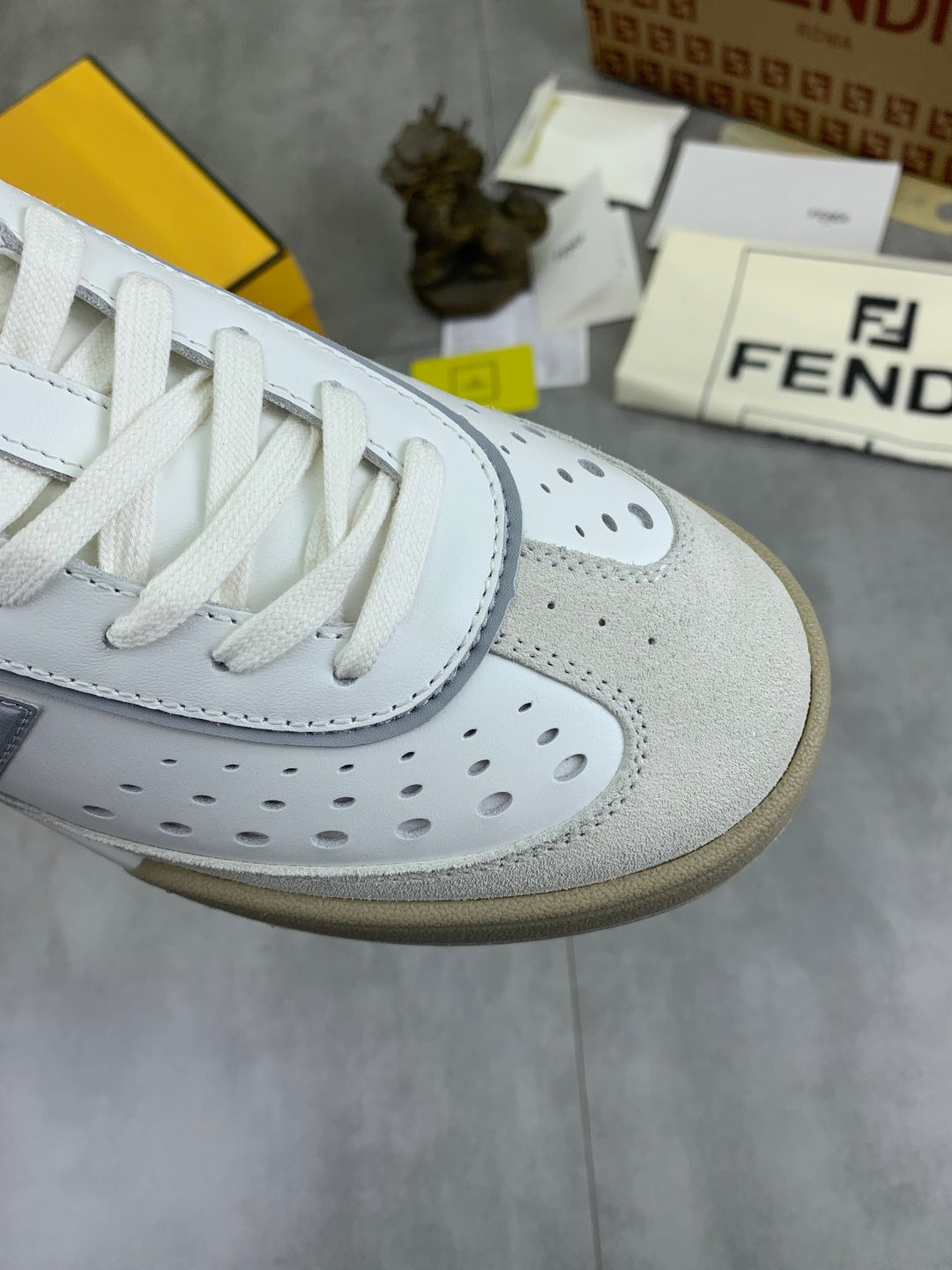 LuxluxHouse Best Quality Shoes Fendi