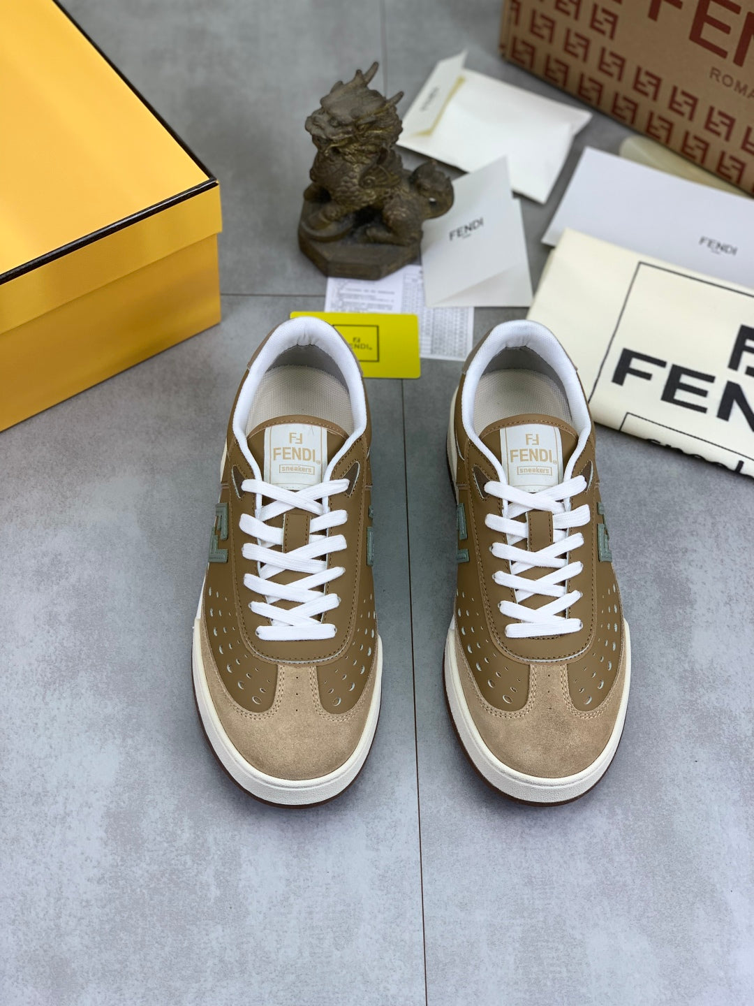 LuxluxHouse Best Quality Shoes Fendi