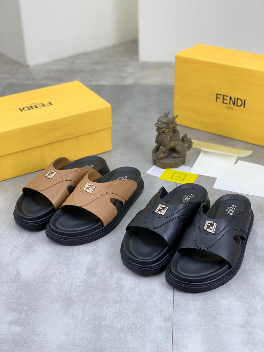 LuxluxHouse Best Quality Sandals Fendi