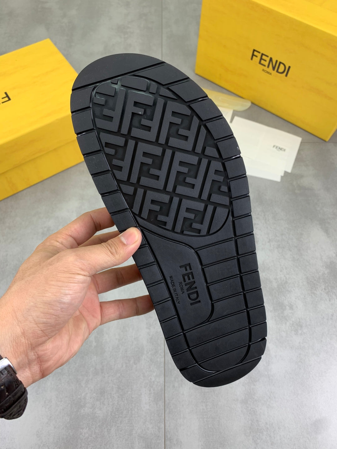 LuxluxHouse Best Quality Sandals Fendi
