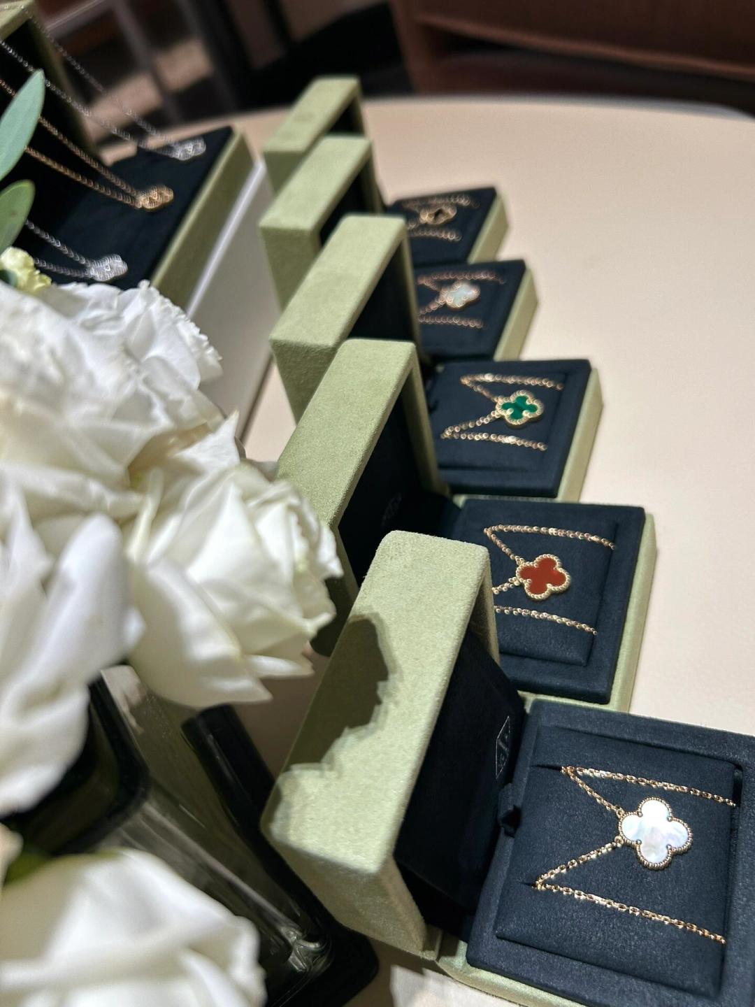 LuxluxHouse Best Quality Accessories Van Cleef & Arpels Necklace