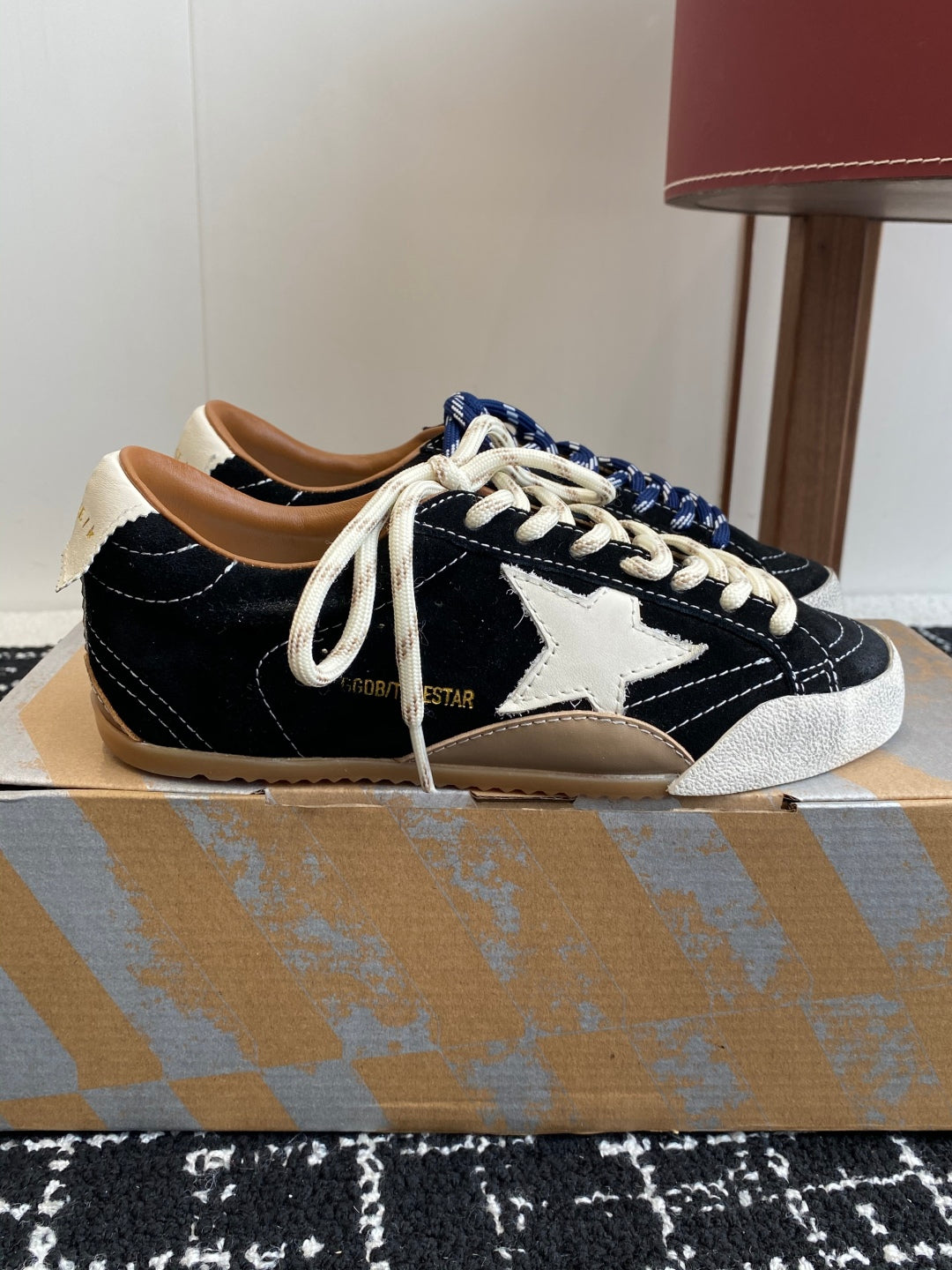 LuxluxHouse Best Quality Shoes Golden Goose