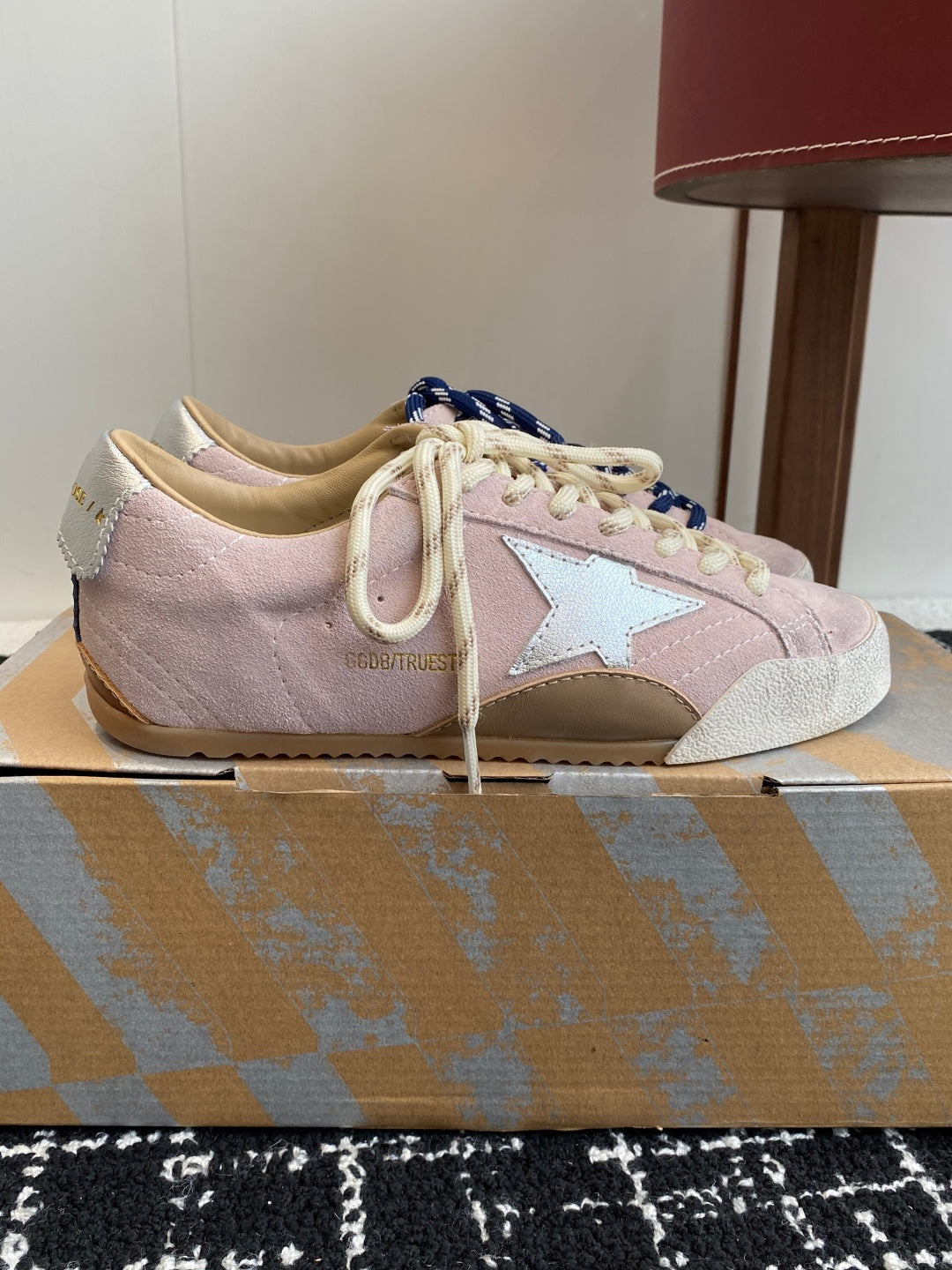 LuxluxHouse Best Quality Shoes Golden Goose