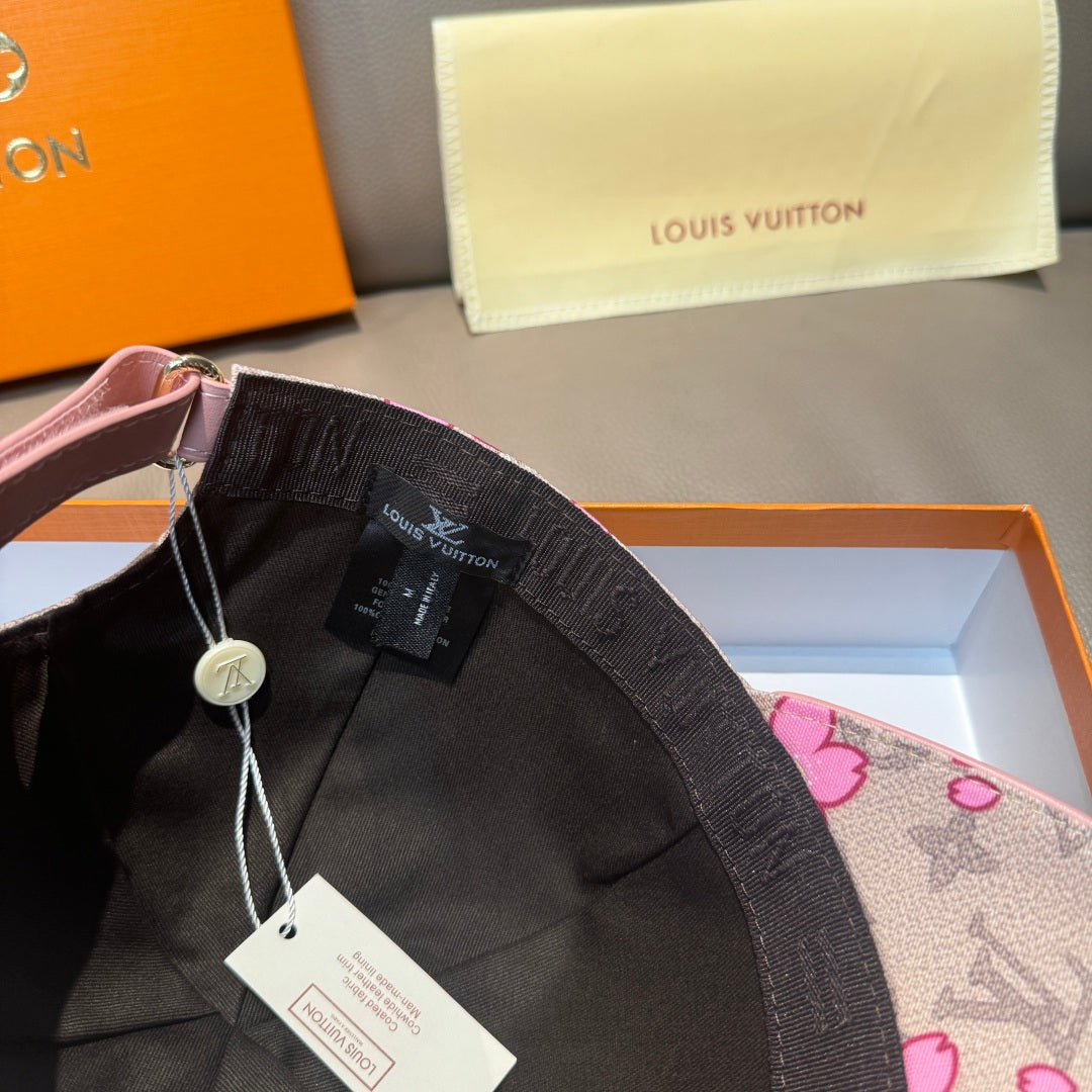 LuxluxHouse Best Quality Caps Louis Vuitton