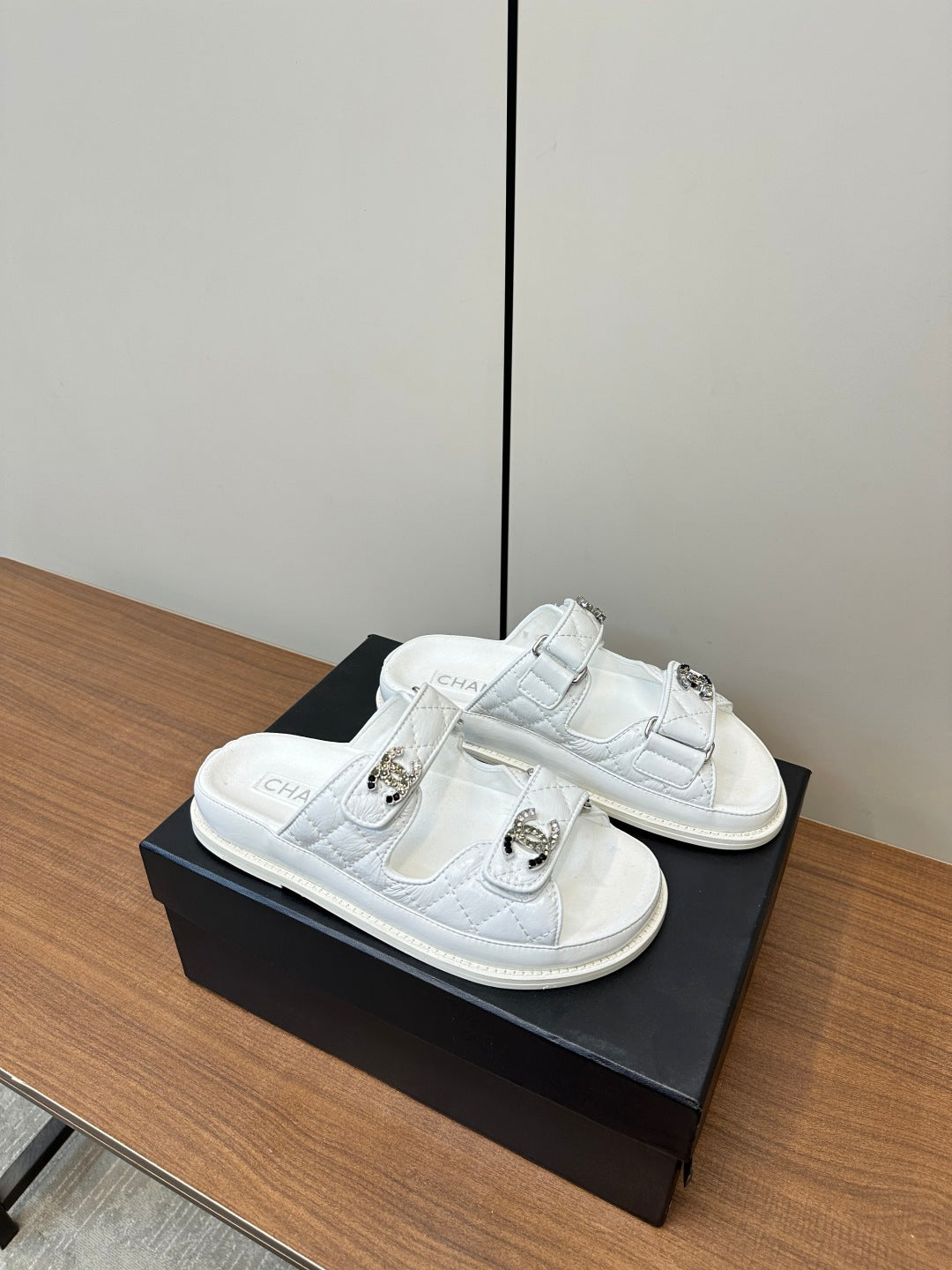 LuxluxHouse Best Quality Chanel Sandals
