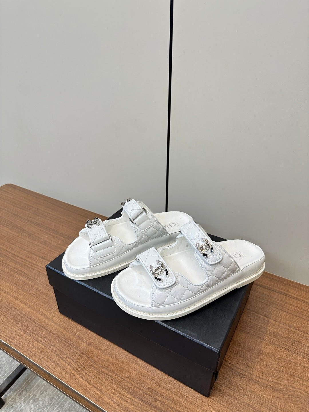 LuxluxHouse Best Quality Chanel Sandals