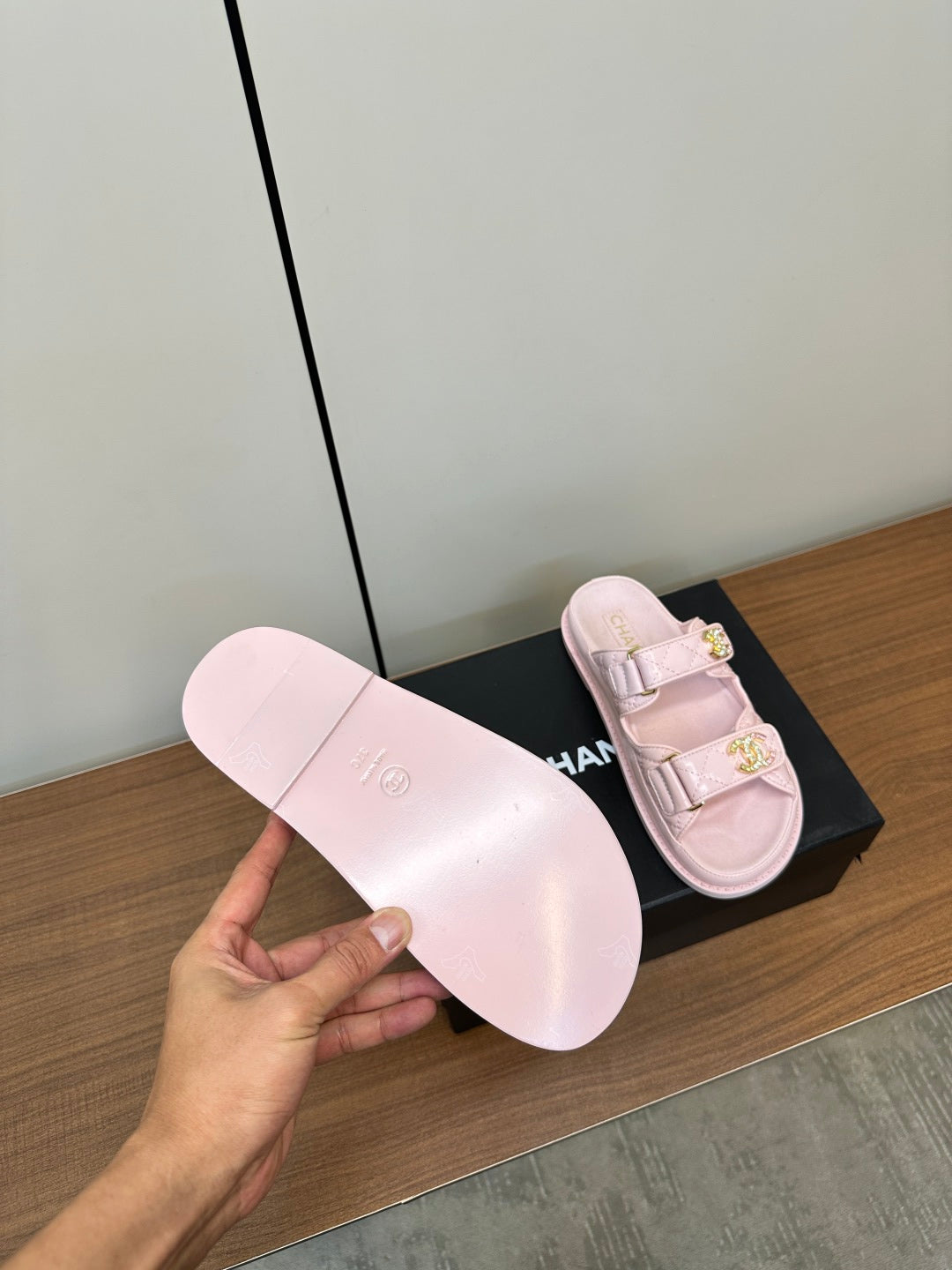LuxluxHouse Best Quality Chanel Sandals