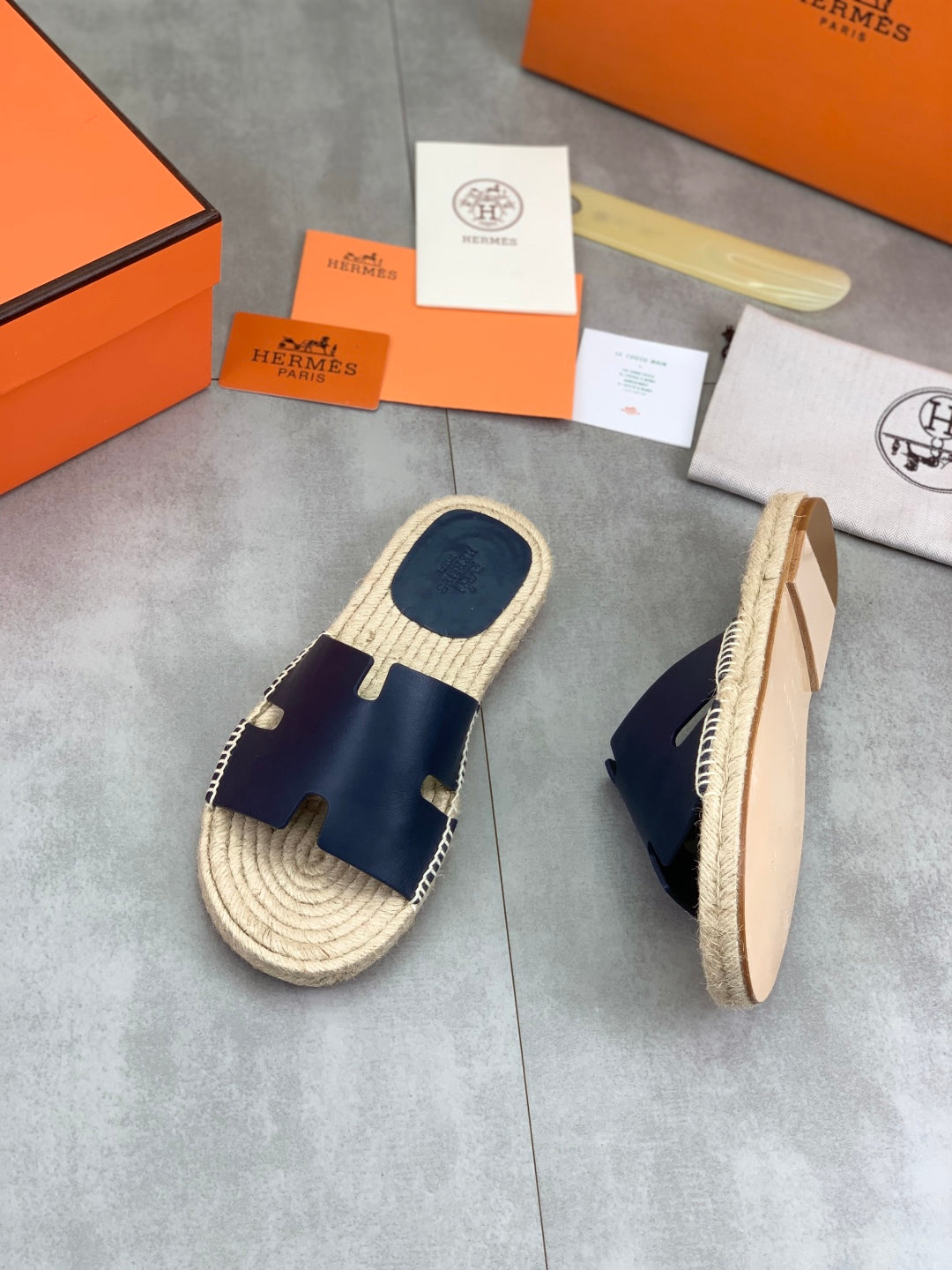 LuxluxHouse Best Quality Sandals Hermes