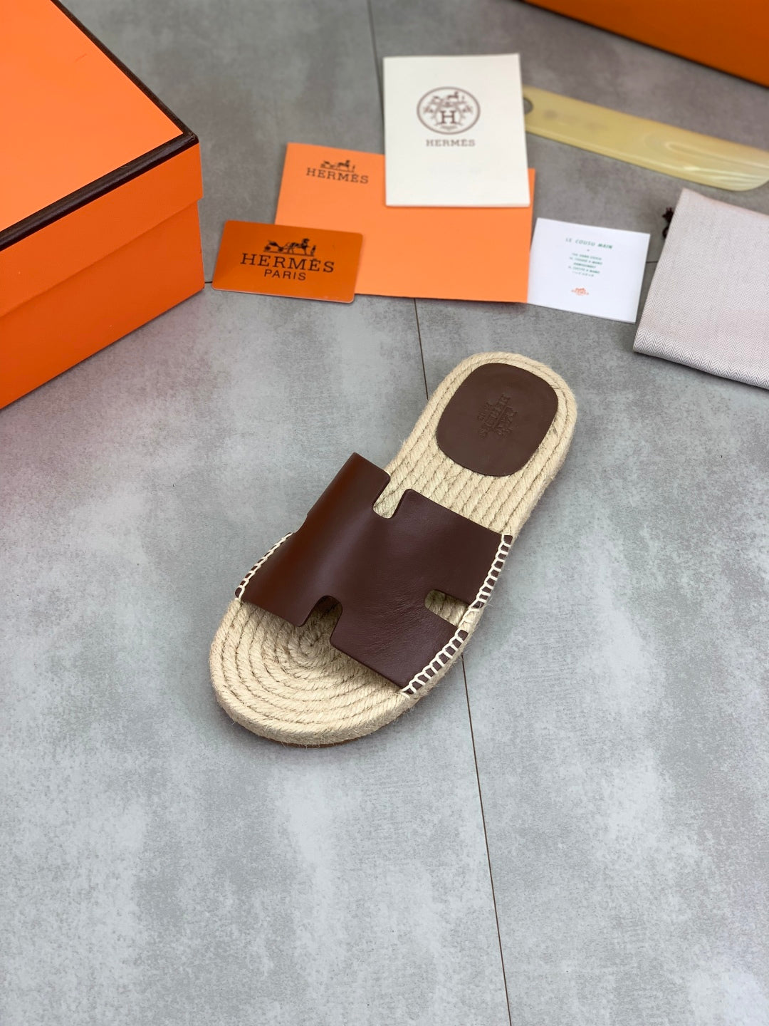 LuxluxHouse Best Quality Sandals Hermes