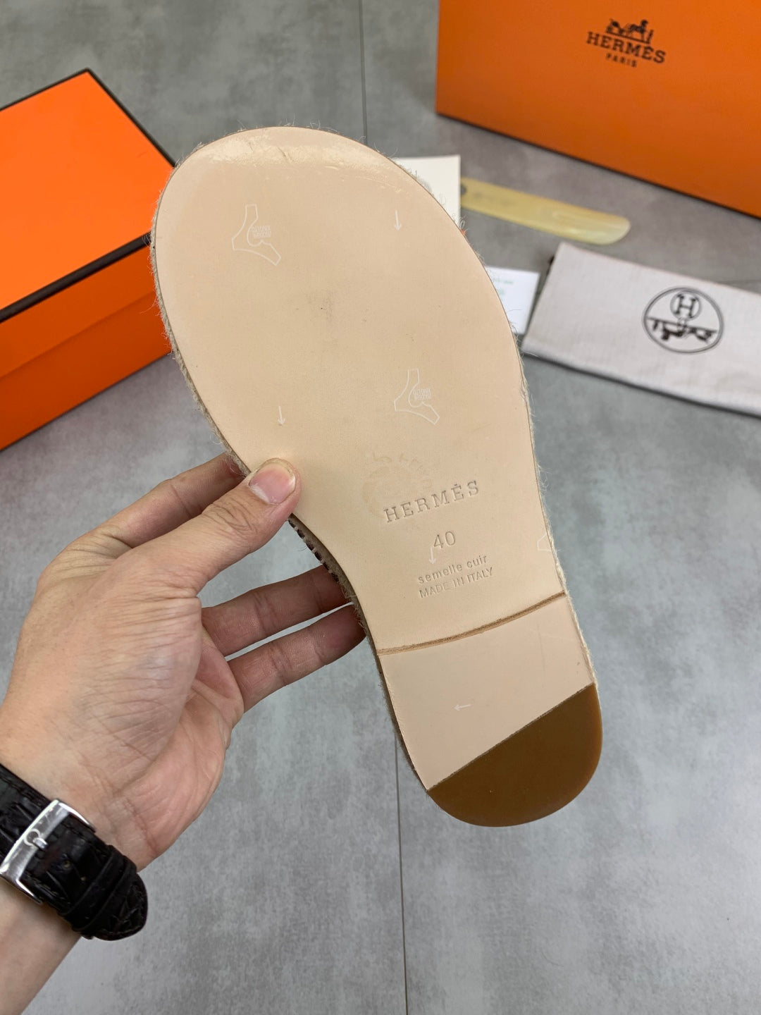 LuxluxHouse Best Quality Sandals Hermes