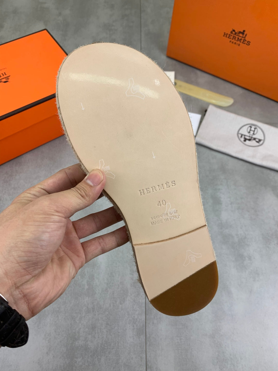 LuxluxHouse Best Quality Sandals Hermes