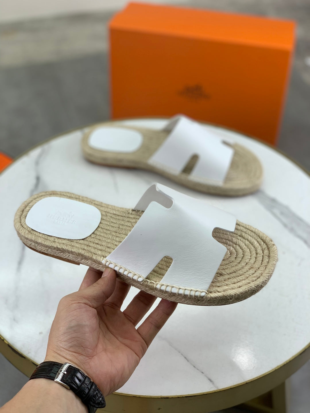 LuxluxHouse Best Quality Sandals Hermes