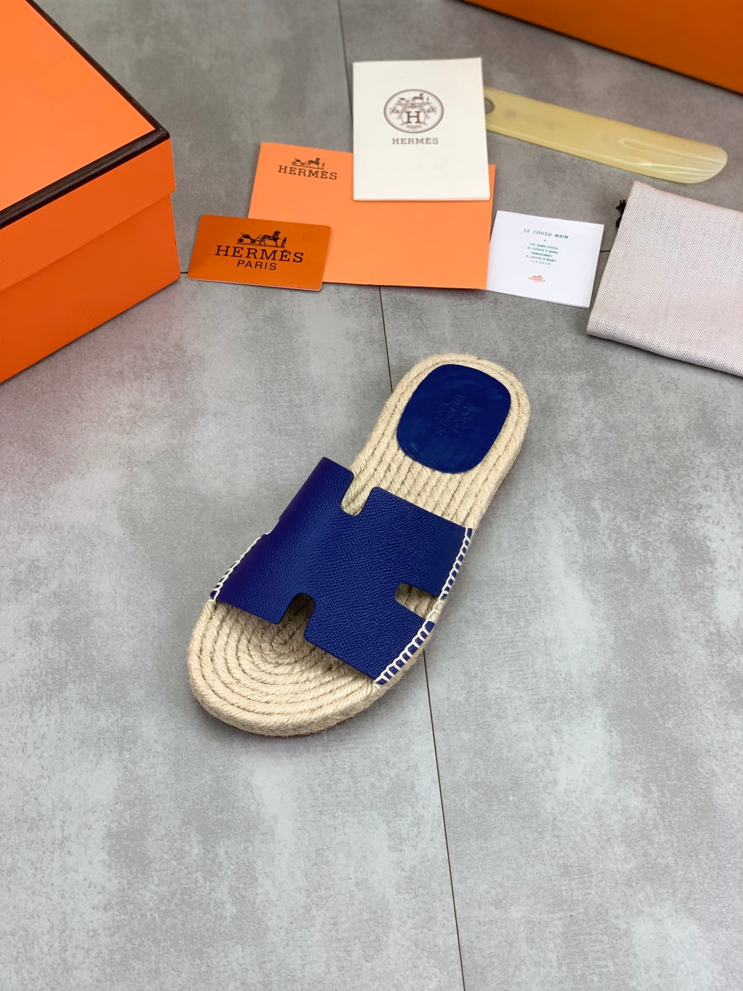 LuxluxHouse Best Quality Sandals Hermes