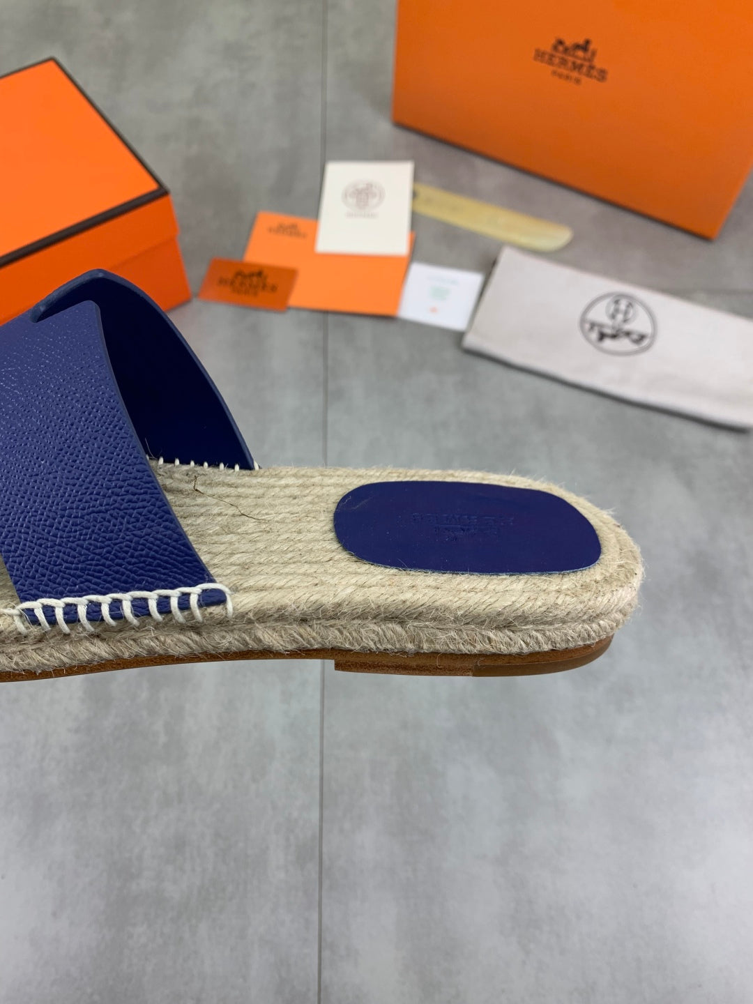 LuxluxHouse Best Quality Sandals Hermes