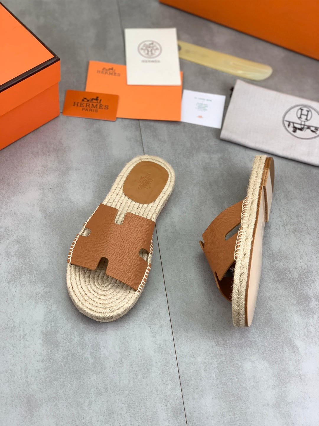 LuxluxHouse Best Quality Sandals Hermes