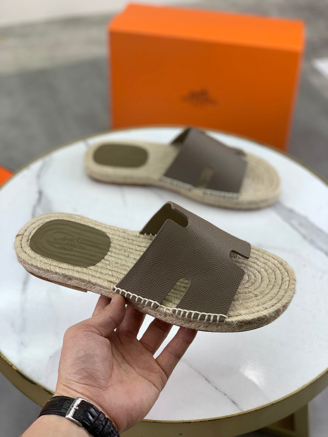 LuxluxHouse Best Quality Sandals Hermes