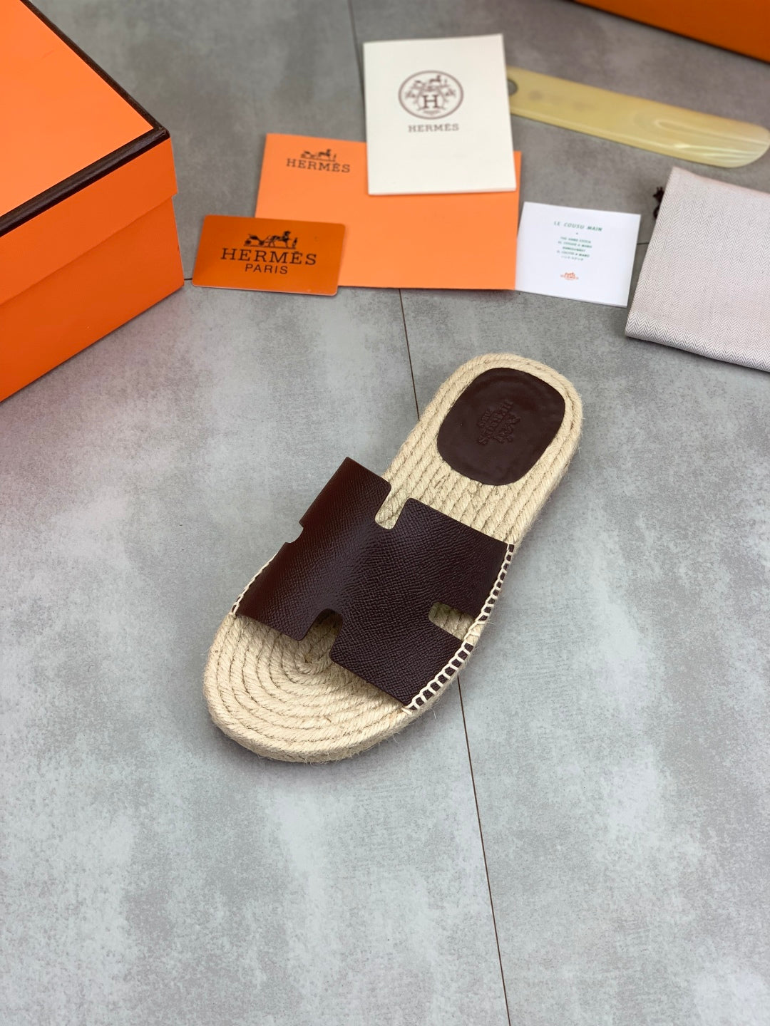 LuxluxHouse Best Quality Sandals Hermes