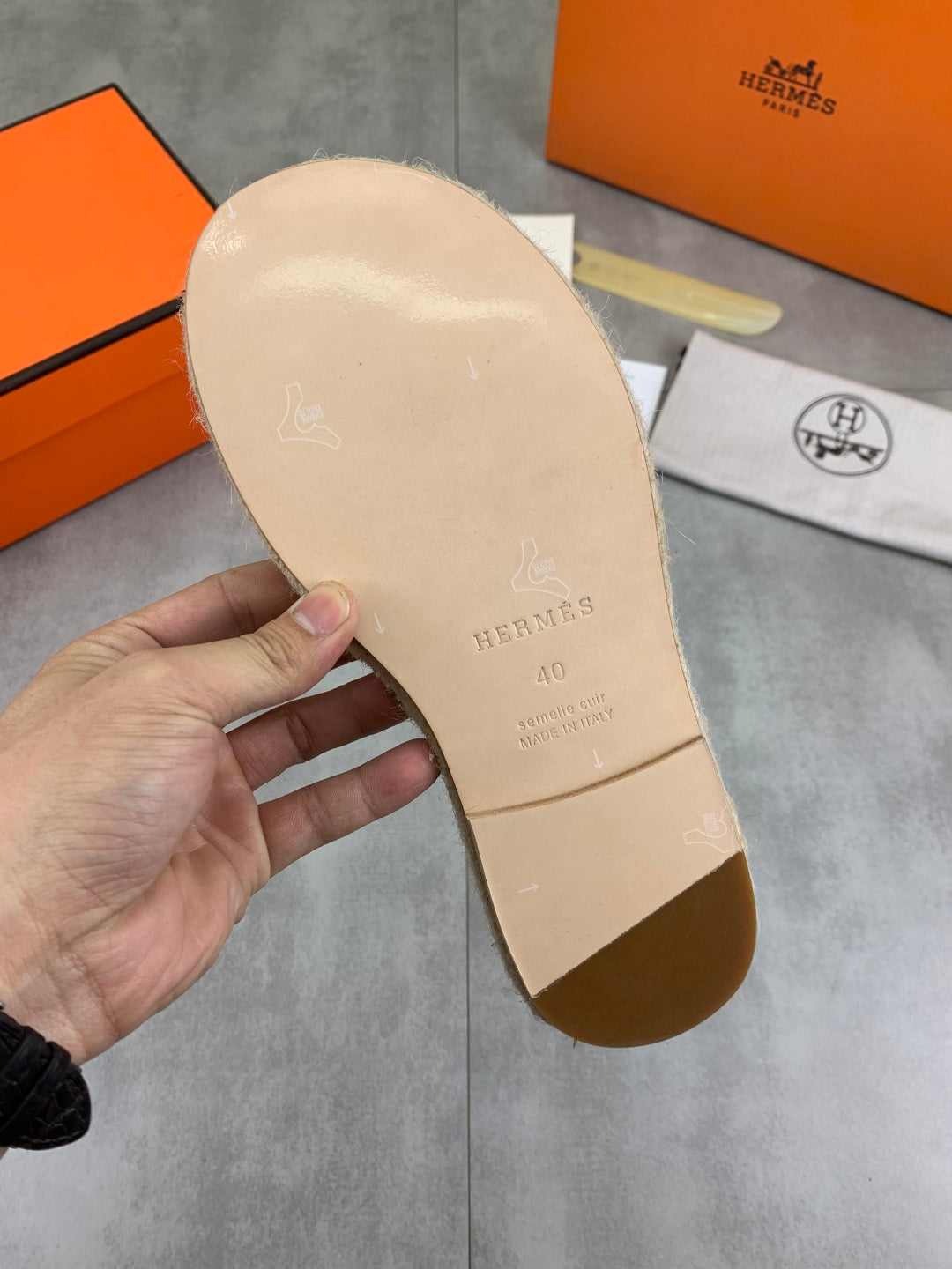 LuxluxHouse Best Quality Sandals Hermes