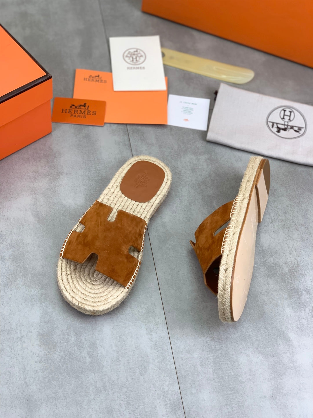 LuxluxHouse Best Quality Sandals Hermes