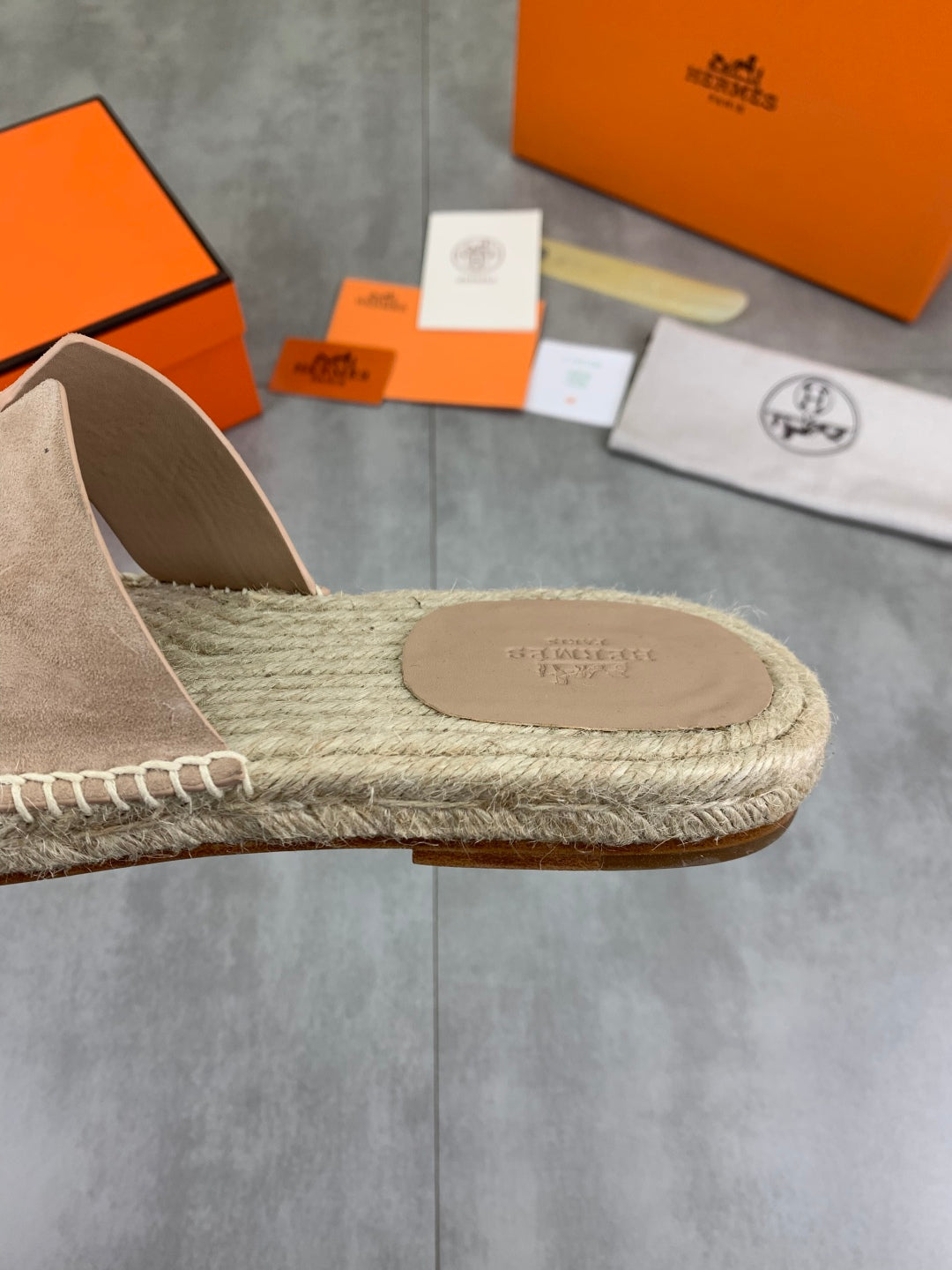 LuxluxHouse Best Quality Sandals Hermes