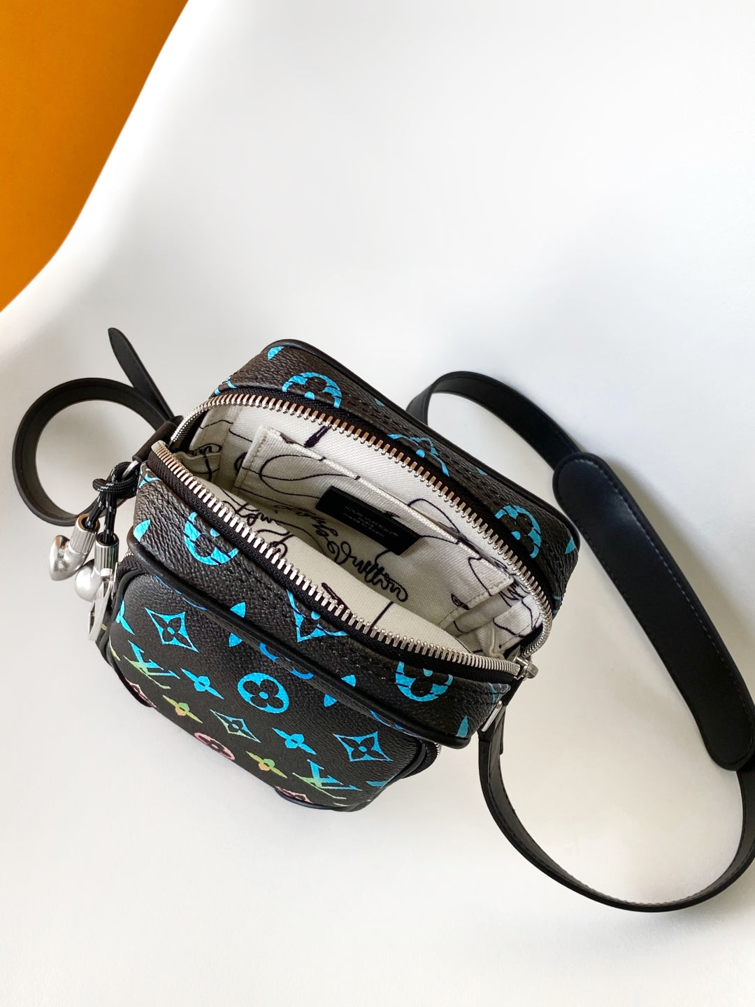 LuxluxHouse Best Quality Bags Louis Vuitton Women Men