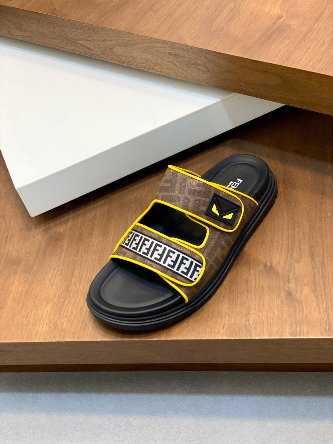 LuxluxHouse Best Quality Sandals Fendi