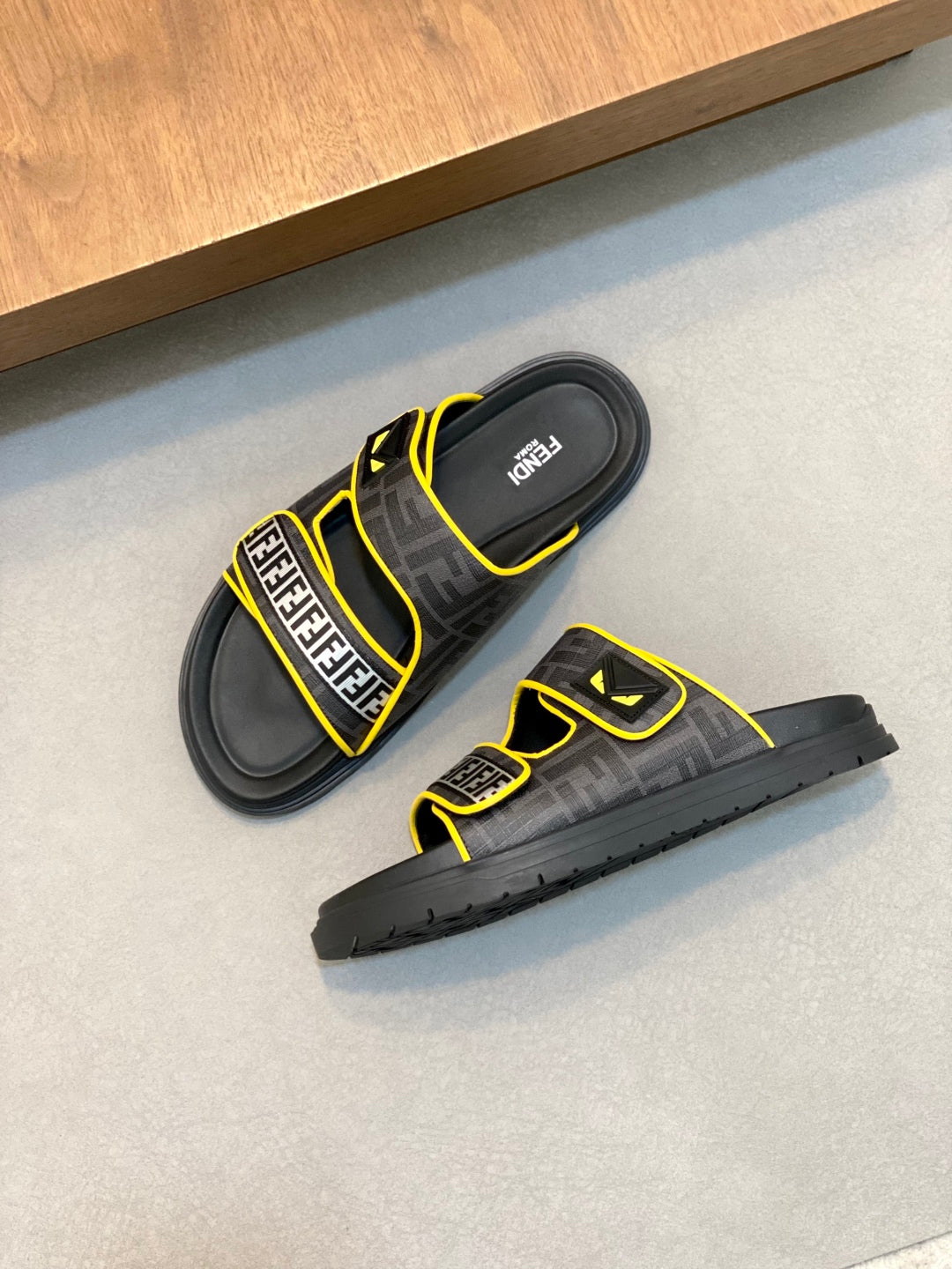 LuxluxHouse Best Quality Sandals Fendi