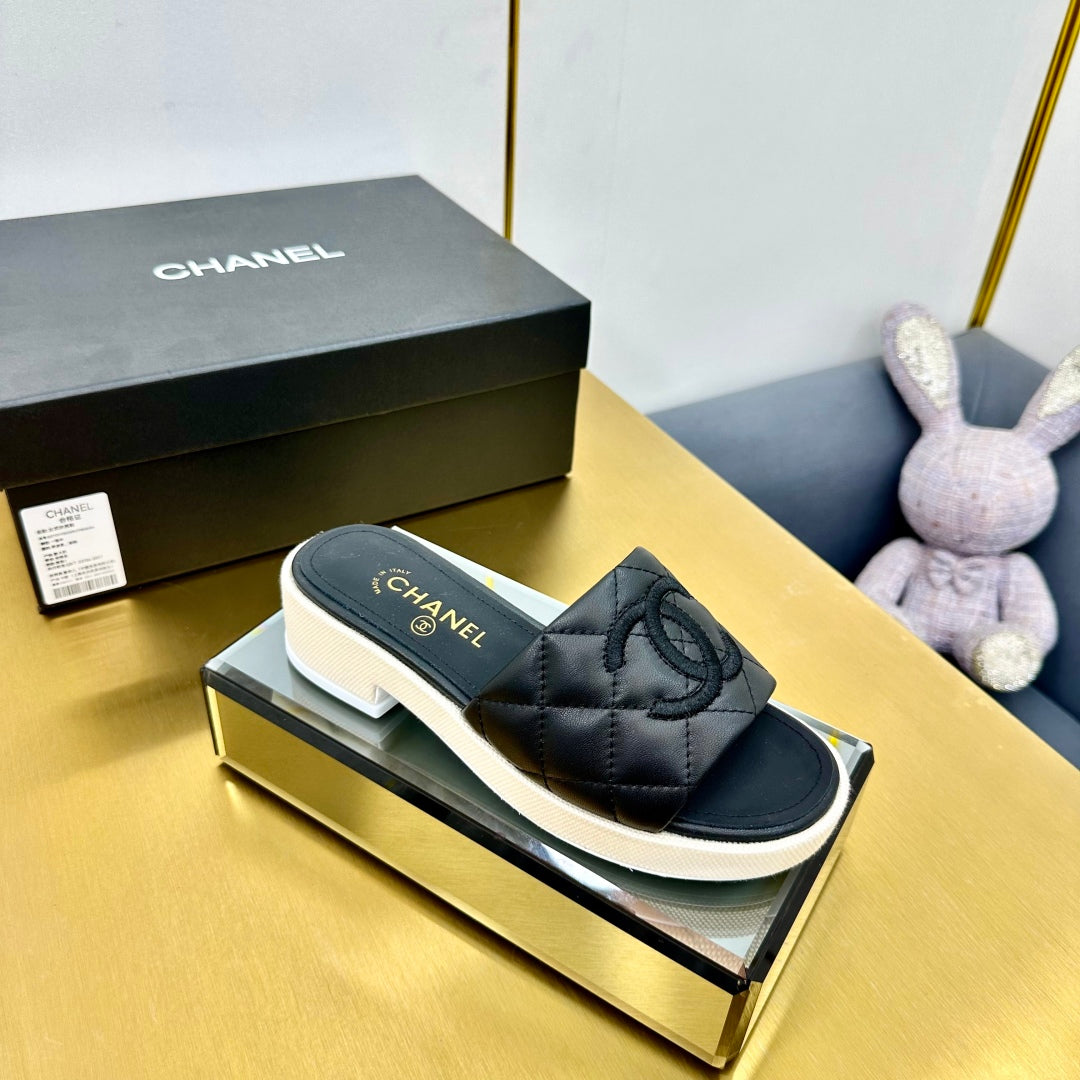 LuxluxHouse Best Quality Chanel Sandals