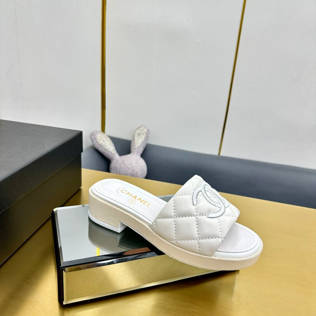 LuxluxHouse Best Quality Chanel Sandals