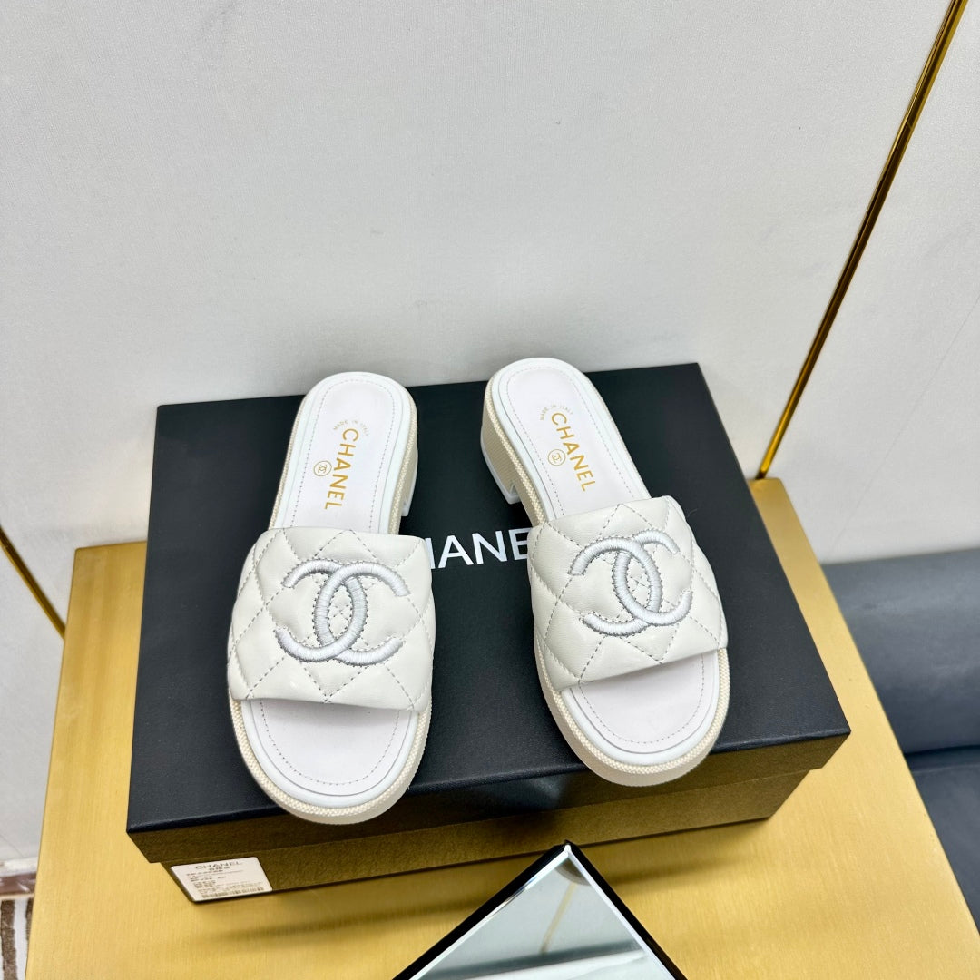 LuxluxHouse Best Quality Chanel Sandals