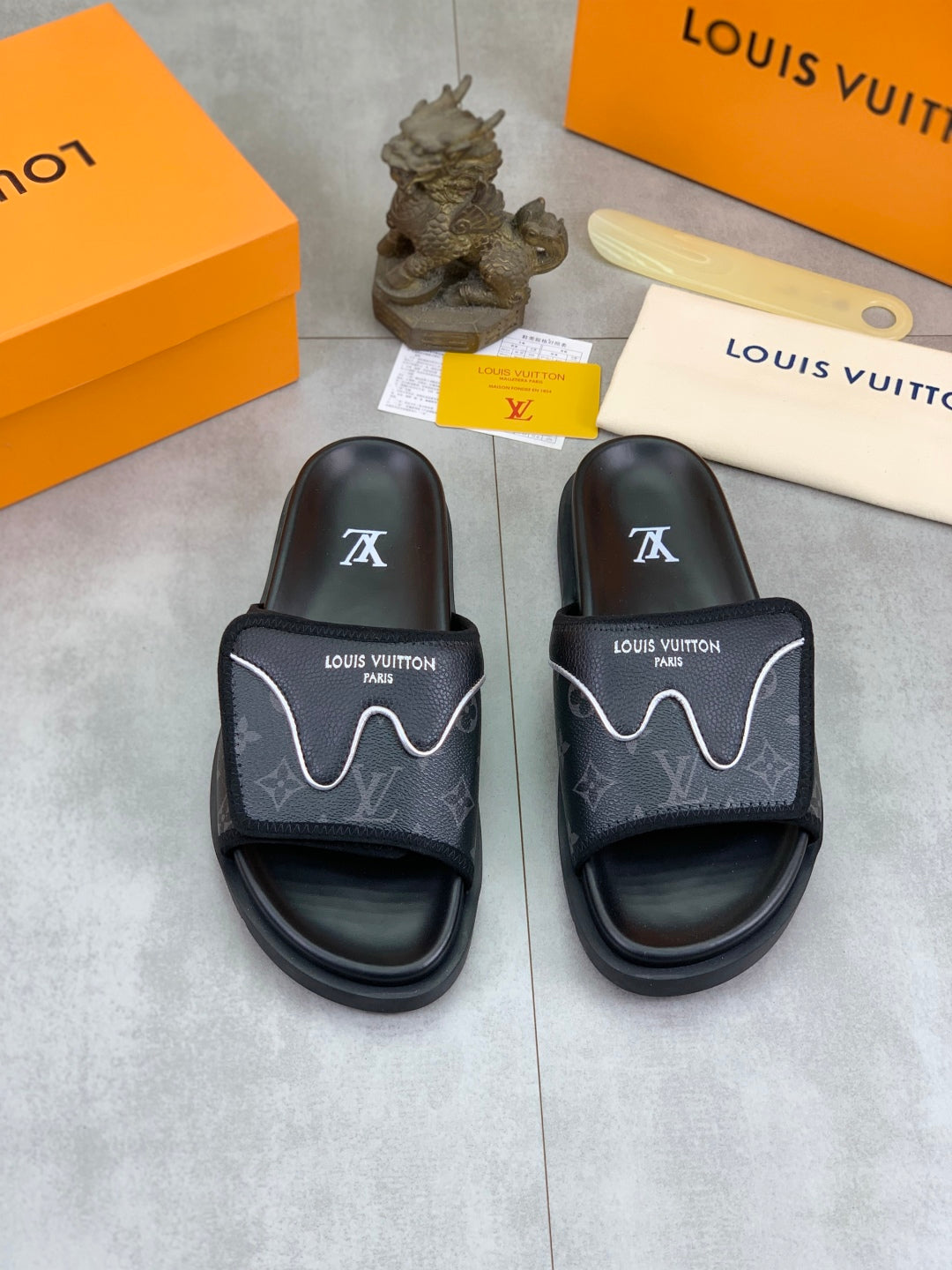 LuxluxHouse Best Quality Sandals Louis Vuitton