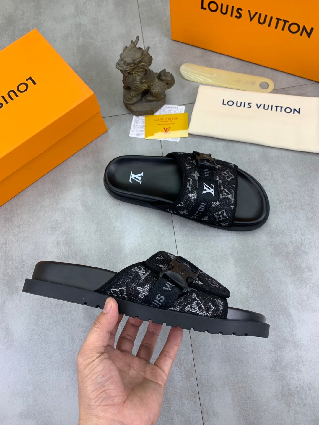 LuxluxHouse Best Quality Sandals Louis Vuitton
