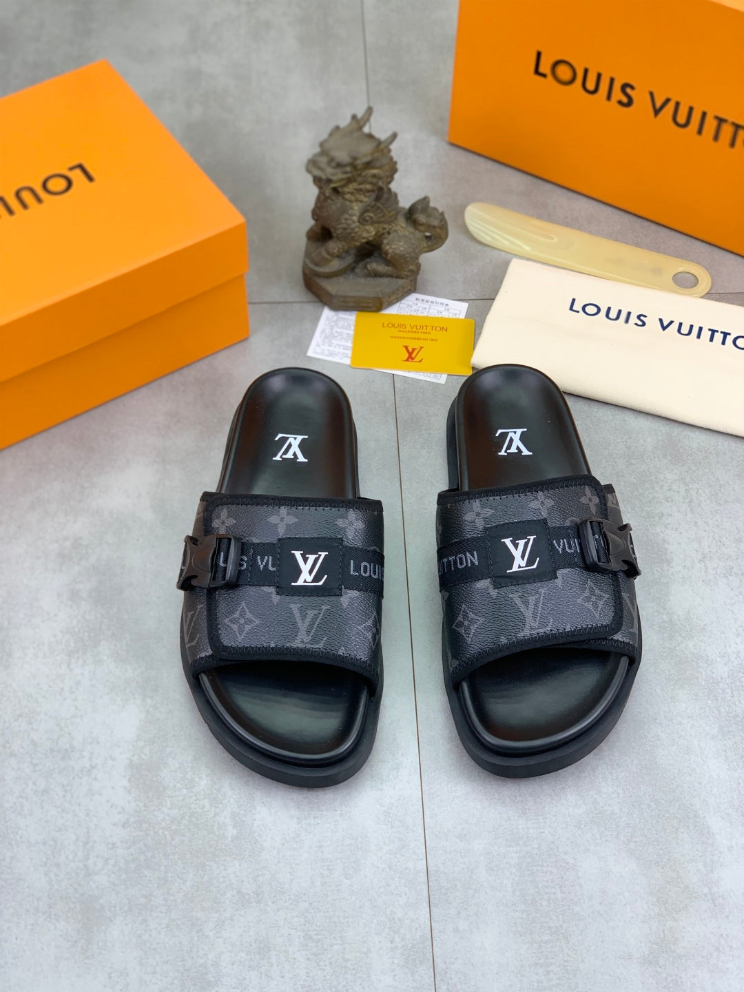 LuxluxHouse Best Quality Sandals Louis Vuitton