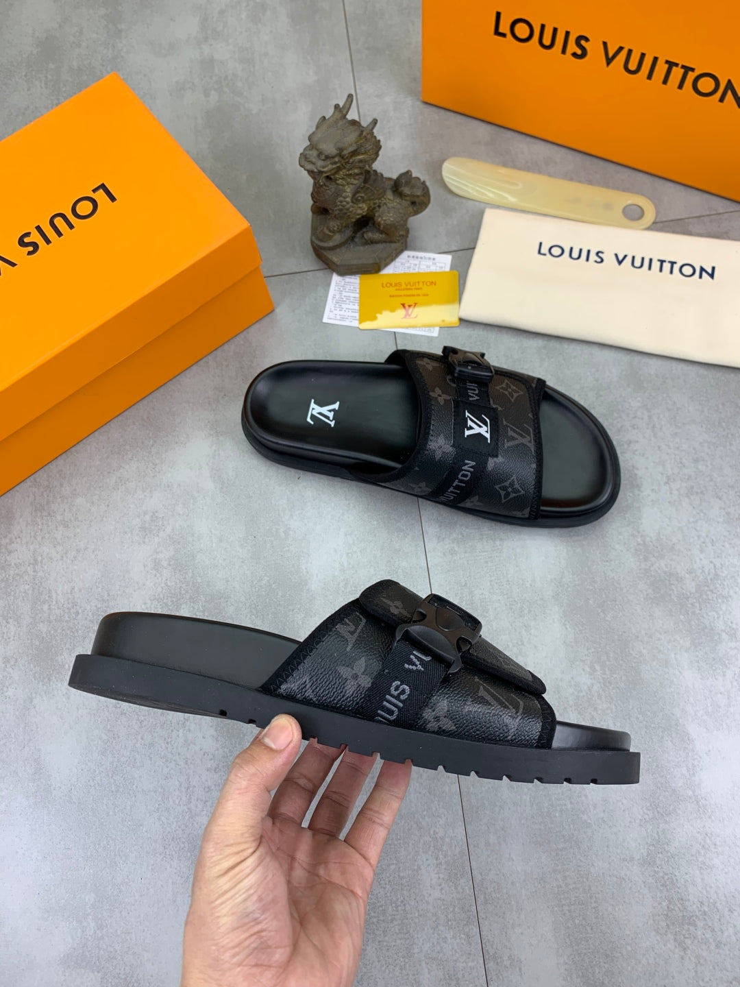 LuxluxHouse Best Quality Sandals Louis Vuitton