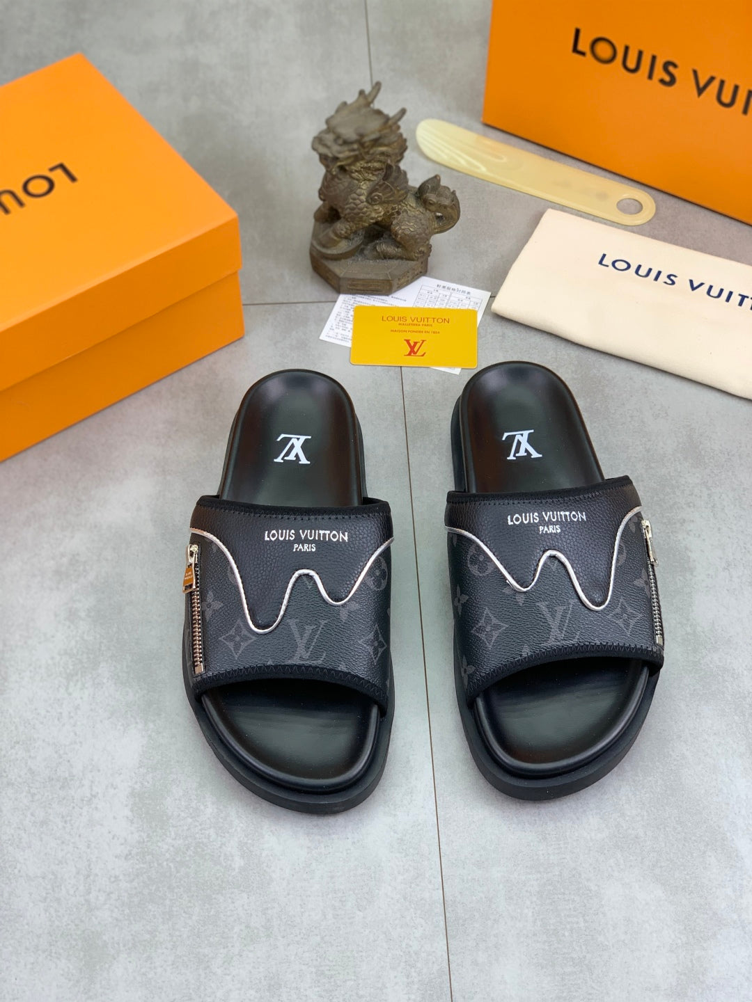 LuxluxHouse Best Quality Sandals Louis Vuitton