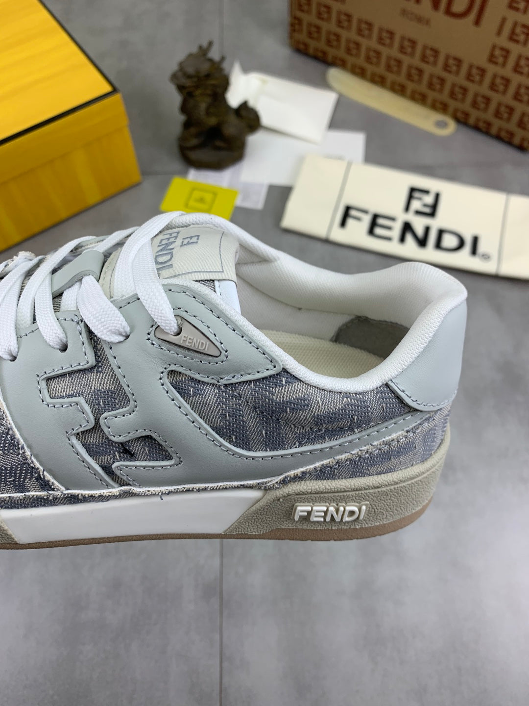 LuxluxHouse Best Quality Shoes Fendi