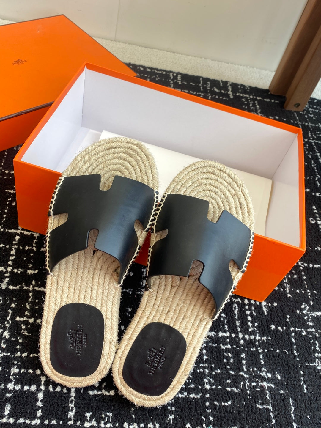 LuxluxHouse Best Quality Sandals Hermes