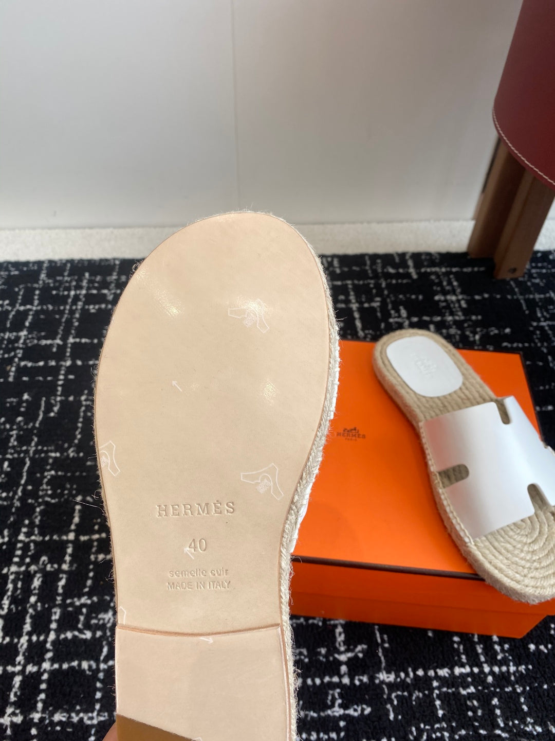 LuxluxHouse Best Quality Sandals Hermes