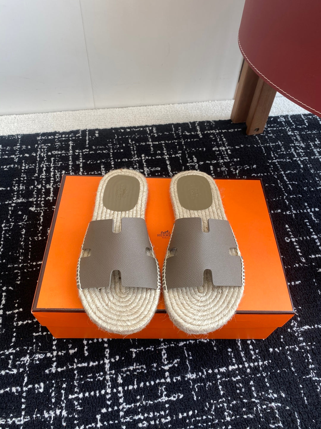 LuxluxHouse Best Quality Sandals Hermes
